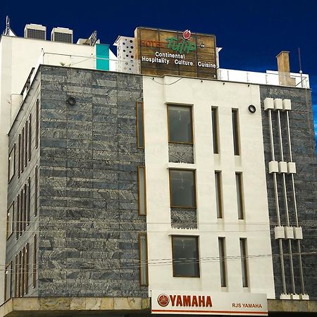 Tulip Continental Hotel Hamirgarh Exterior foto